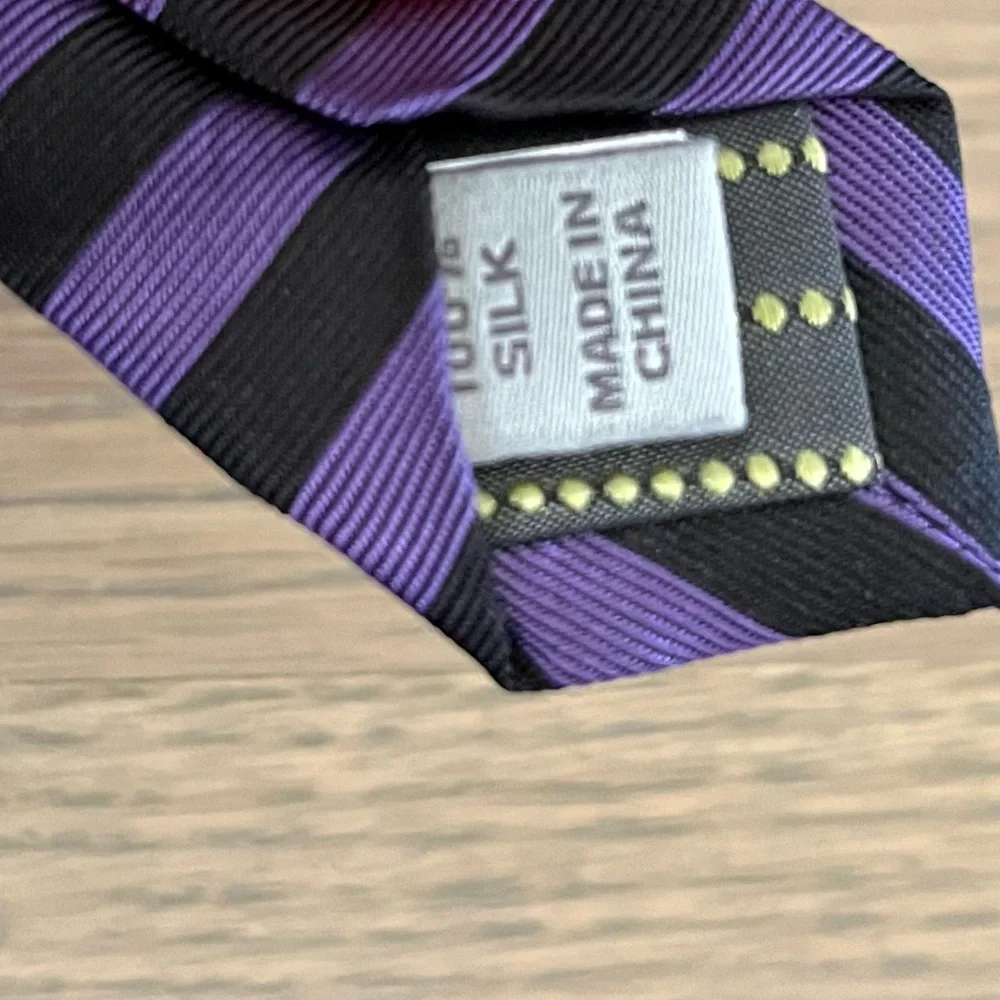 C2 by Calibrate Boys Silk Tie